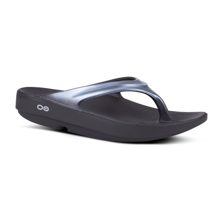oofos satin graphite