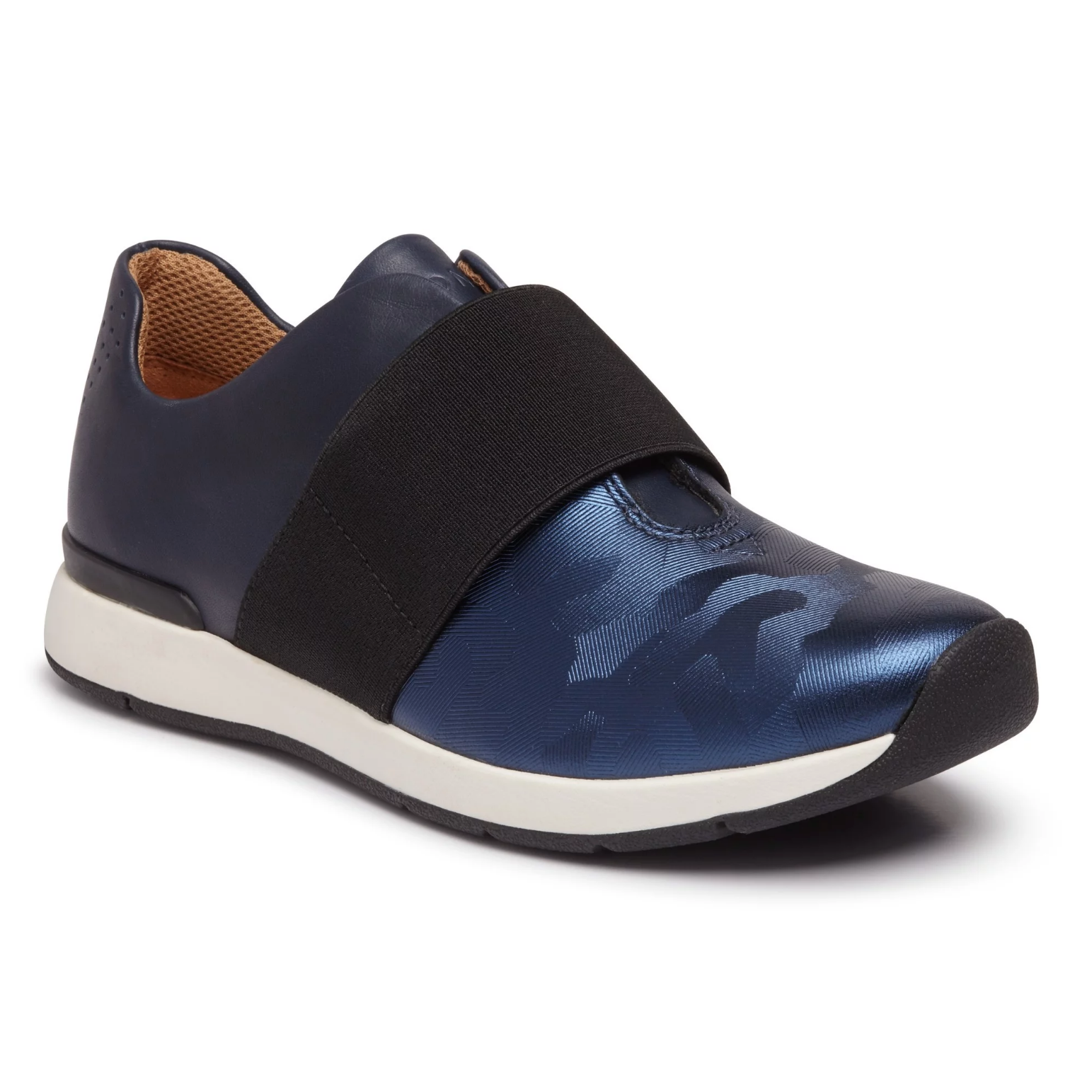 vionic codie slip on sneaker