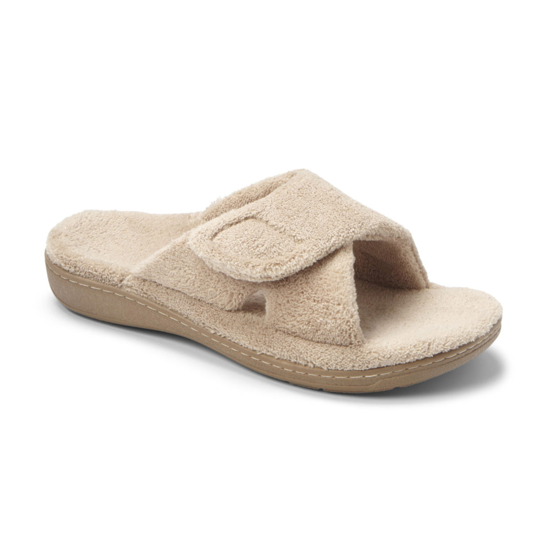 belk vionic slippers