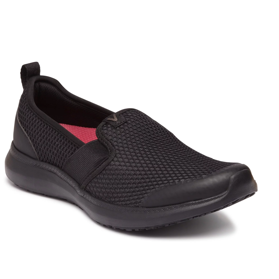 vionic zinah slip on sneaker